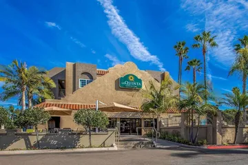 La Quinta Inn & Suites by Wyndham Carlsbad - Legoland Area