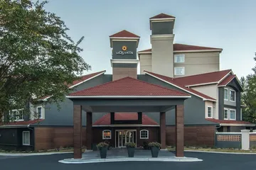 La Quinta Inn & Suites by Wyndham Atlanta Perimeter Medical
