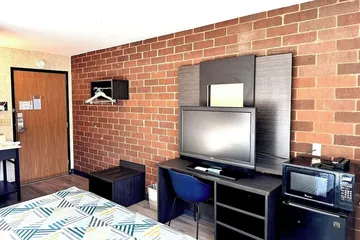 Motel 6 Eau Claire WI