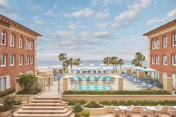 Casa Del Mar