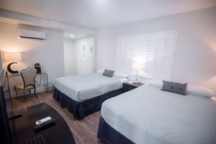Room 5 of 50