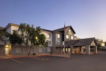 Garner Hotel Phoenix Northwest – Surprise by IHG