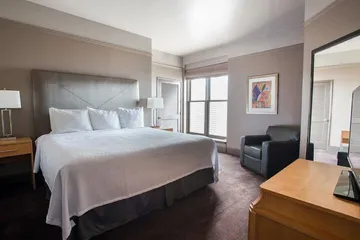 Magnolia Hotel Dallas Downtown