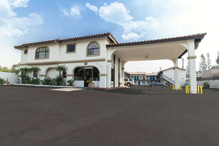 Hotel 2 of 18