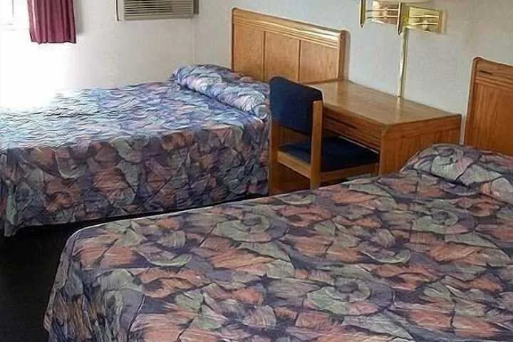 Room 5 of 39