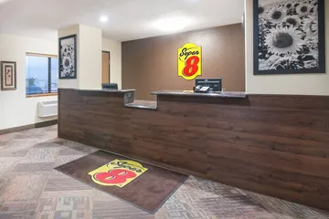 Super 8 by Wyndham Jamestown