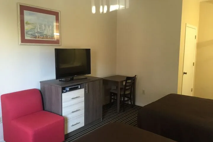 Room 5 of 31