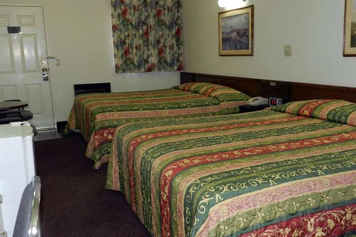Room 5 of 34