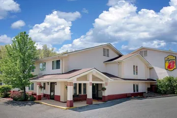 Super 8 by Wyndham Newburgh / West Point Near Stewart Airport