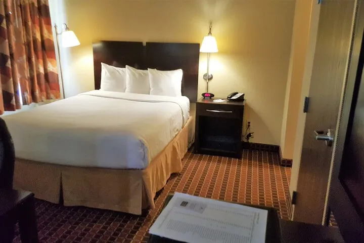 Room 3 of 30