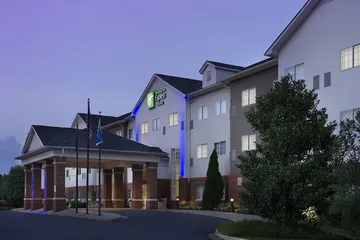 Holiday Inn Express & Suites Charlottesville - Ruckersville by IHG