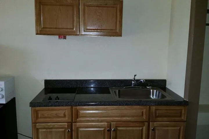 Room 5 of 35