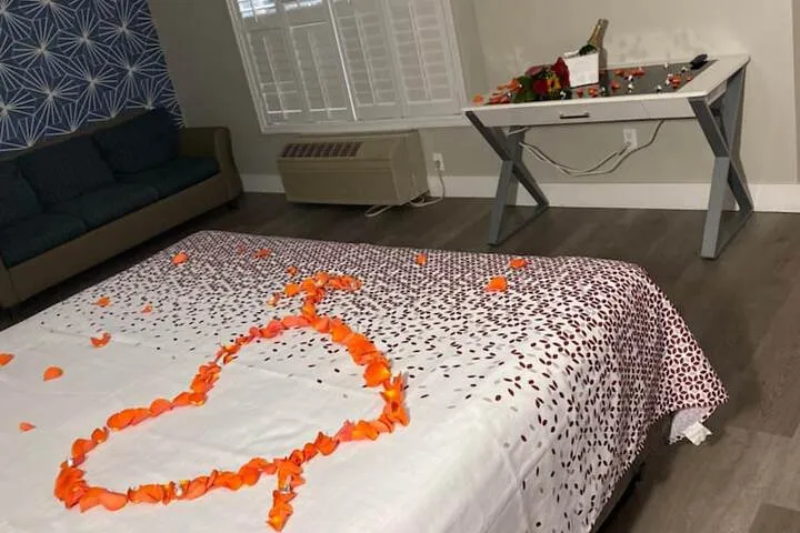 Room 5 of 67