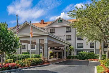 La Quinta Inn & Suites by Wyndham Bonita Springs Naples N.