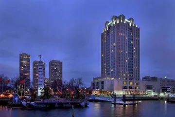 Hilton Philadelphia at Penns Landing