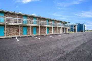 Rodeway Inn at Somers Cove Marina