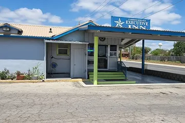 Carrizo Executive Inn