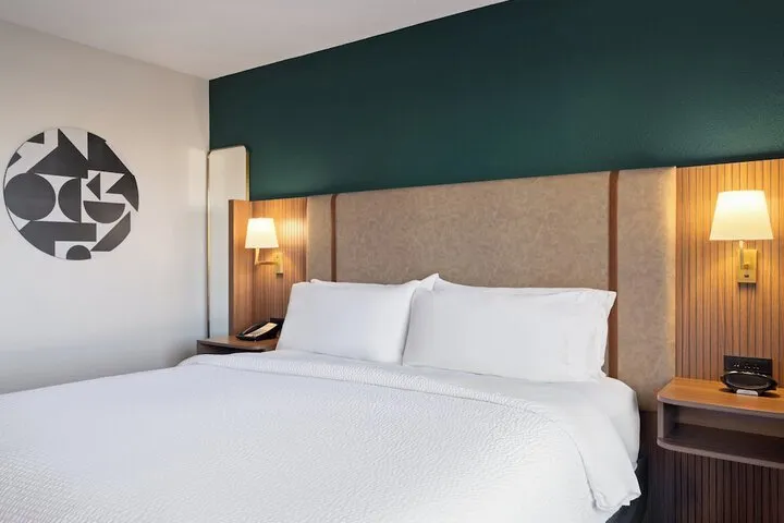 Room 3 of 30