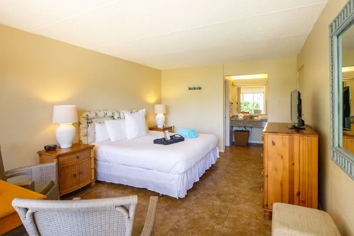 Room 5 of 44