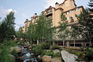 Beaver Creek Lodge Autograph Collection