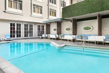 The Mosaic Hotel - Beverly Hills