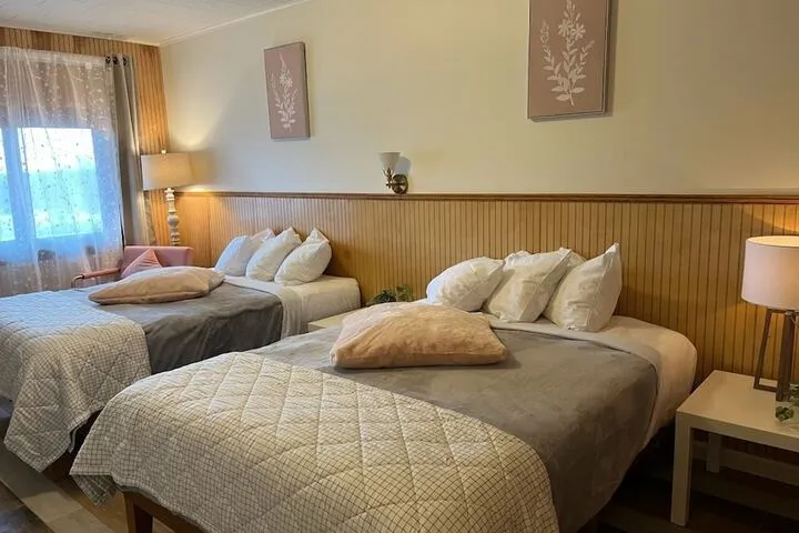 Room 4 of 35