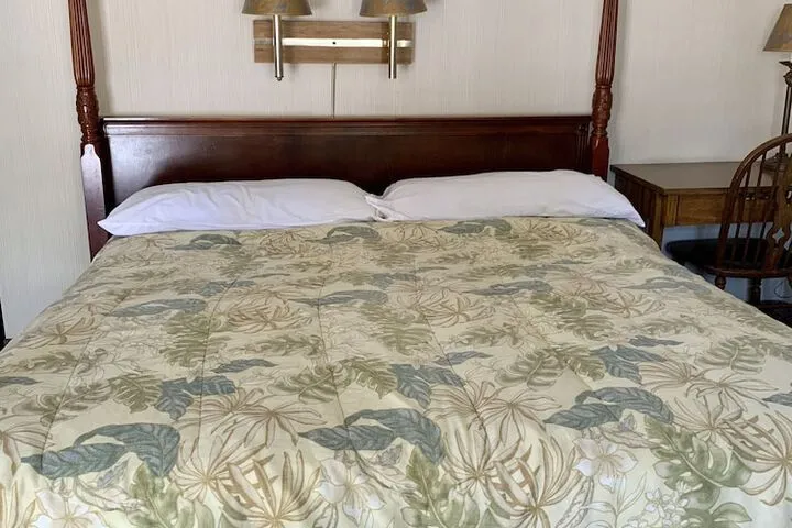 Room 5 of 37