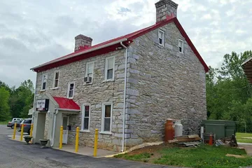 Hometown Inn Staunton VA near Hwy 11