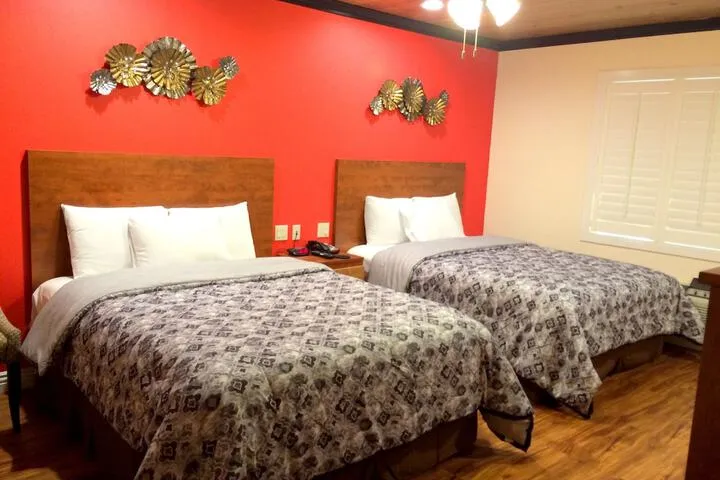 Room 2 of 27
