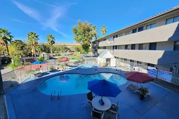 Studio 6 Sacramento CA - Natomas & SMF Airport