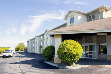Baymont by Wyndham Maumee Toledo