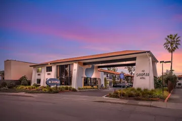 The Sandman Santa Rosa Sonoma an Ascend Collection Hotel