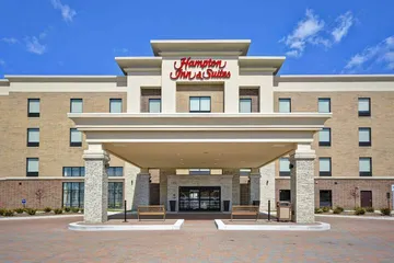 Hampton Inn & Suites Detroit / Warren
