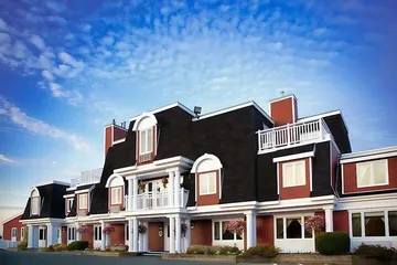Inn on the Lake