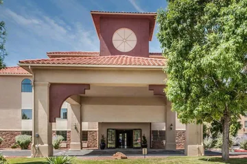 Quality Inn & Suites Albuquerque West