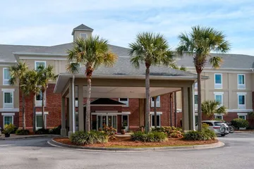 Comfort Inn & Suites Patriots Point