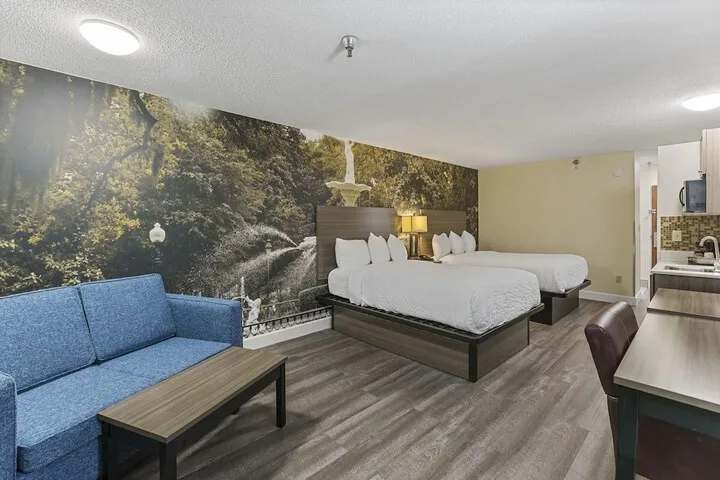 Room 4 of 29