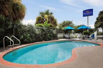 Baymont by Wyndham Clute / Lake Jackson