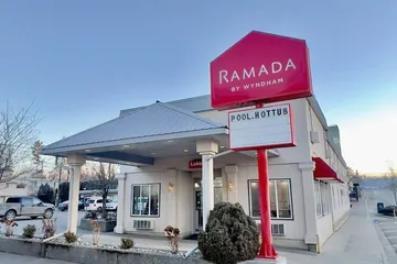 Ramada by Wyndham Quesnel