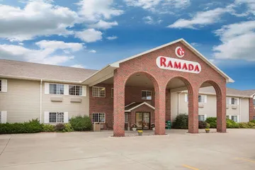 Ramada by Wyndham Spirit Lake / Okoboji