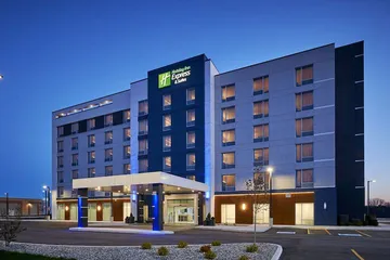 Holiday Inn Express & Suites Windsor East - Lakeshore by IHG