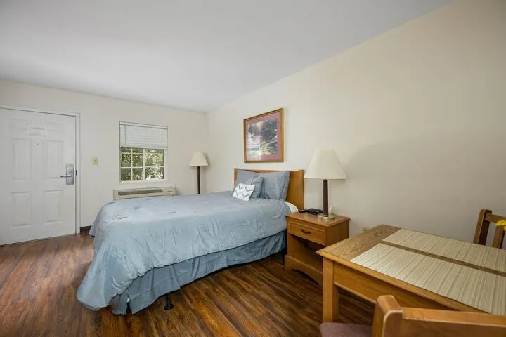 Room 3 of 23