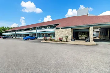 Super 8 by Wyndham Cincinnati / Springdale OH