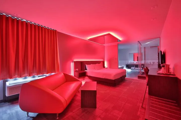 Room 4 of 29