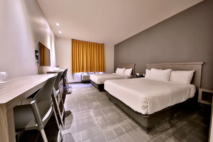 Room 2 of 29