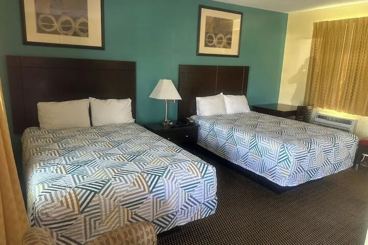 Room 2 of 17