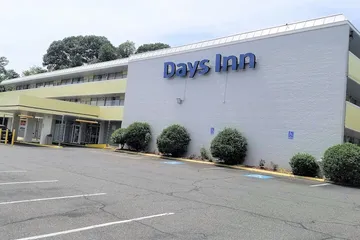 Days Inn by Wyndham Alexandria South