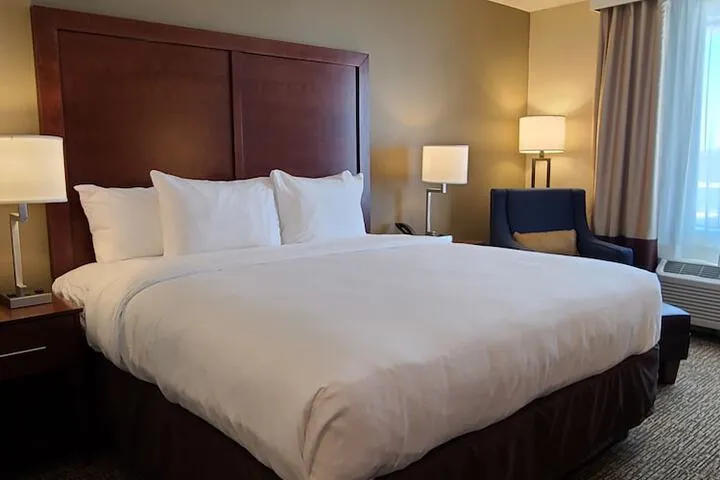 Room 5 of 46
