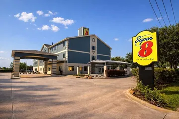 Super 8 by Wyndham Pasadena