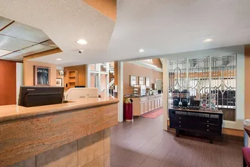 SenS Suites Livermore SureStay Collection by Best Western